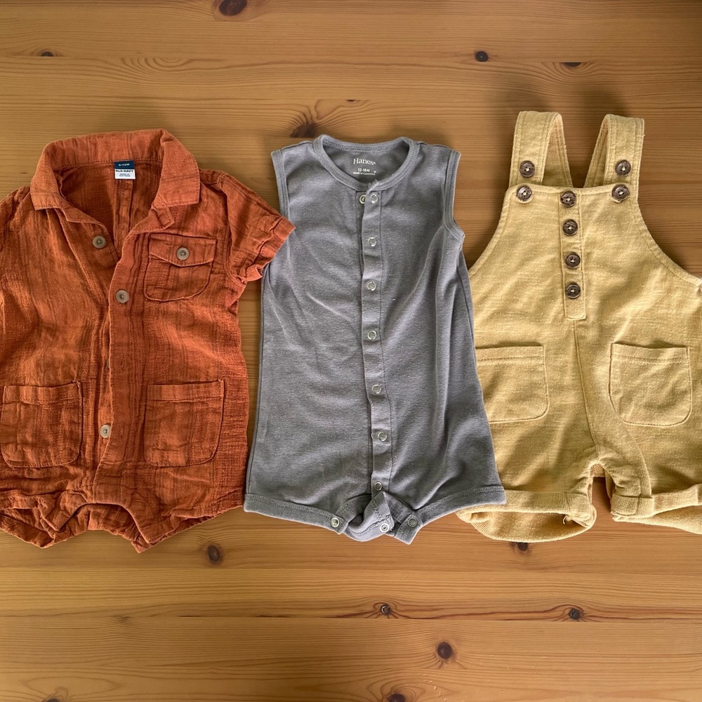 Baby One Piece Outfits Lot - Size 6-12 Months